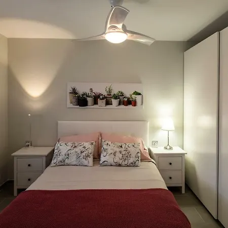 Appartement Downtown Square: Prime Location With Parking Santa-Cruz de Ténérife