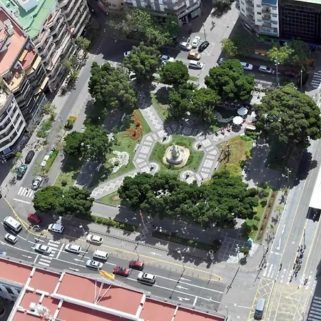 Downtown Square: Prime Location With Parking Apartment